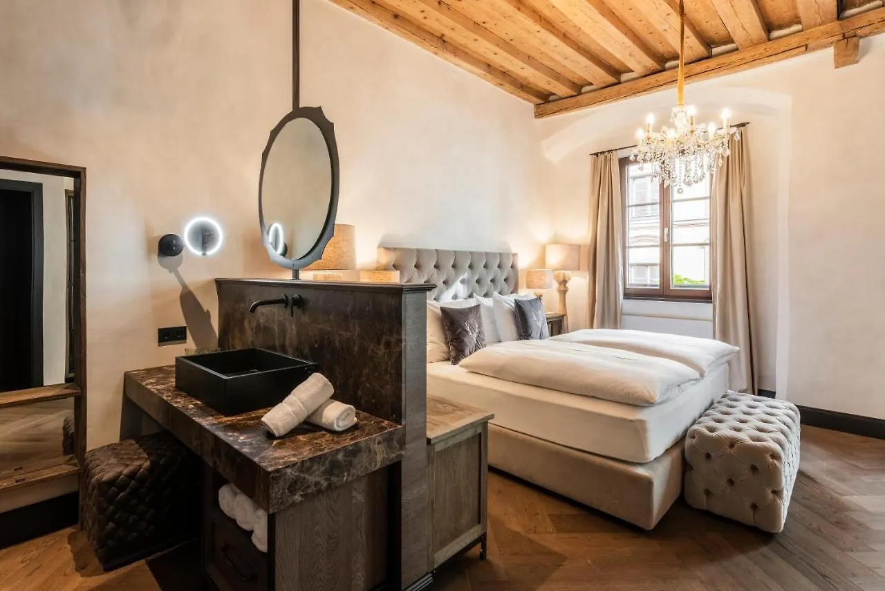 Boutiquehotel Weisses Roessl Innsbruck 2*,  Rakousko
