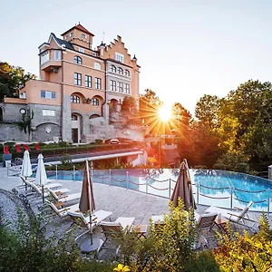 Schloss Mönchstein Hotel