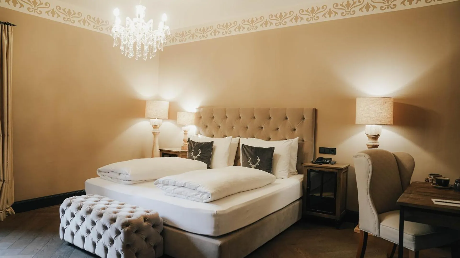 Boutiquehotel Weisses Roessl İnnsbruck Otel